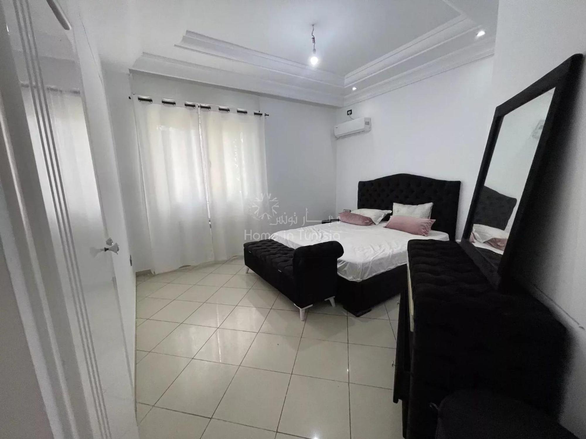 Luxury With Pool Near The Sea In Hergla Villa