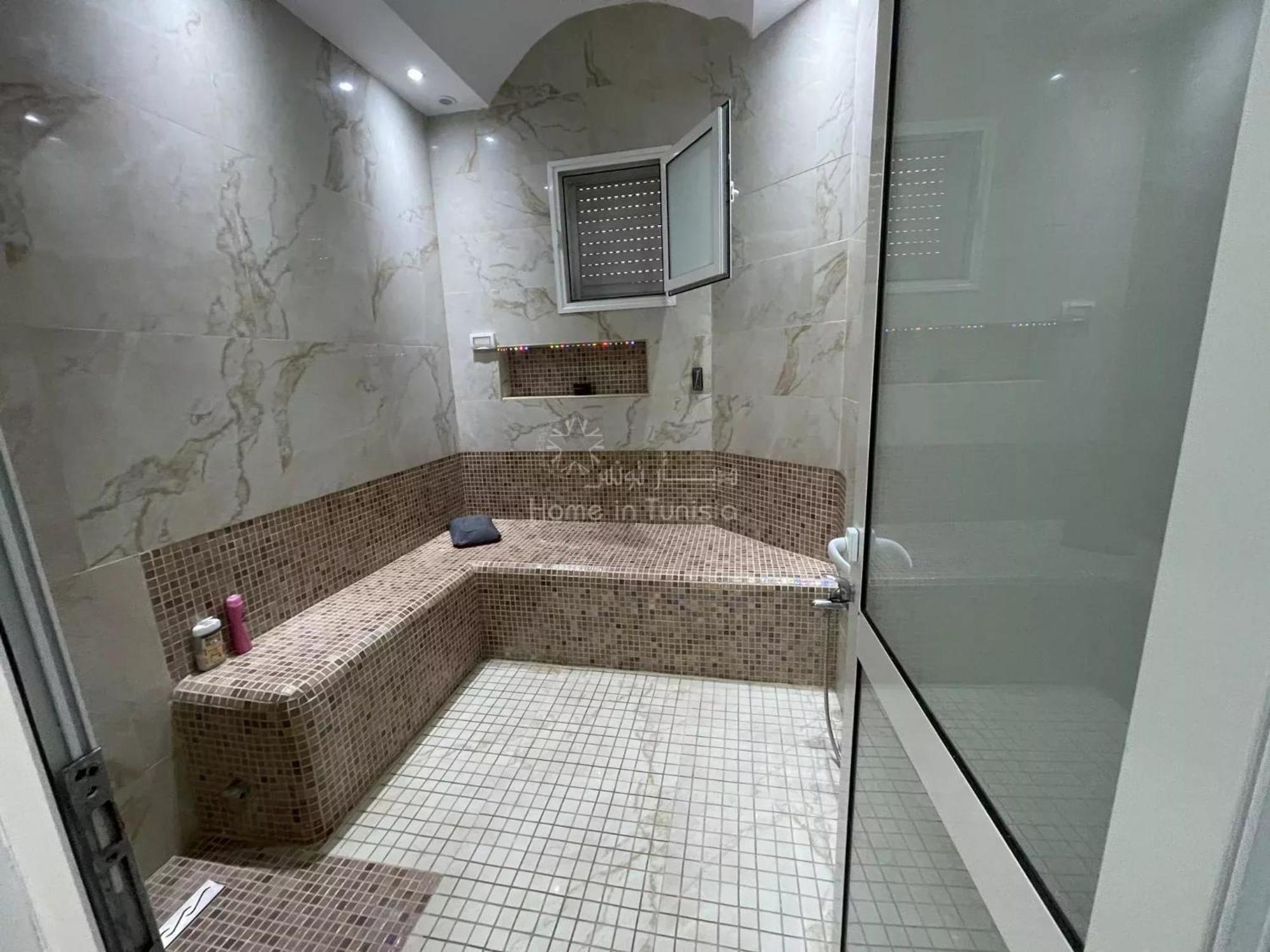 Luxury With Pool Near The Sea In Hergla *