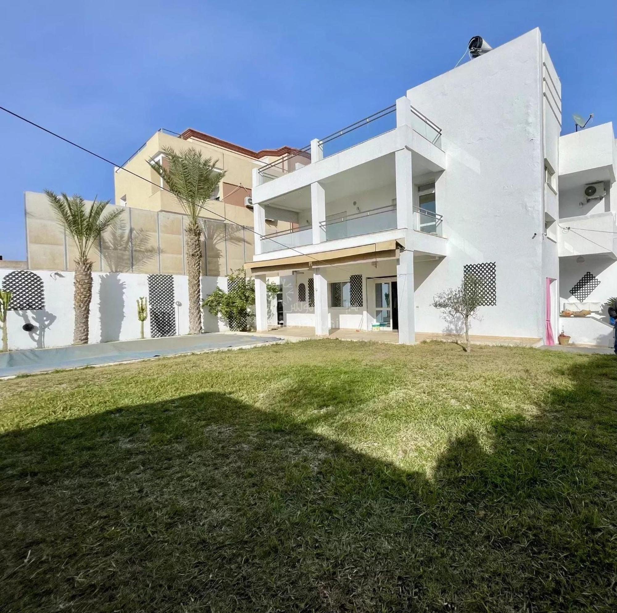 Villa Luxury With Pool Near The Sea In Hergla *
